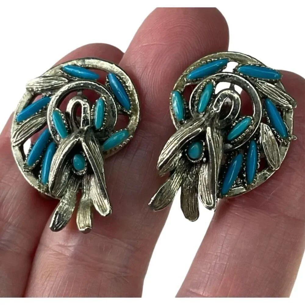 Vintage Midcentury Southwest style ornate faux turquoise clip earrings.